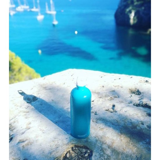 SIGG Traveller Water Bottle Fabulous Aqua - Svájci Fémkulacs  - Világoskék - 1000 ml